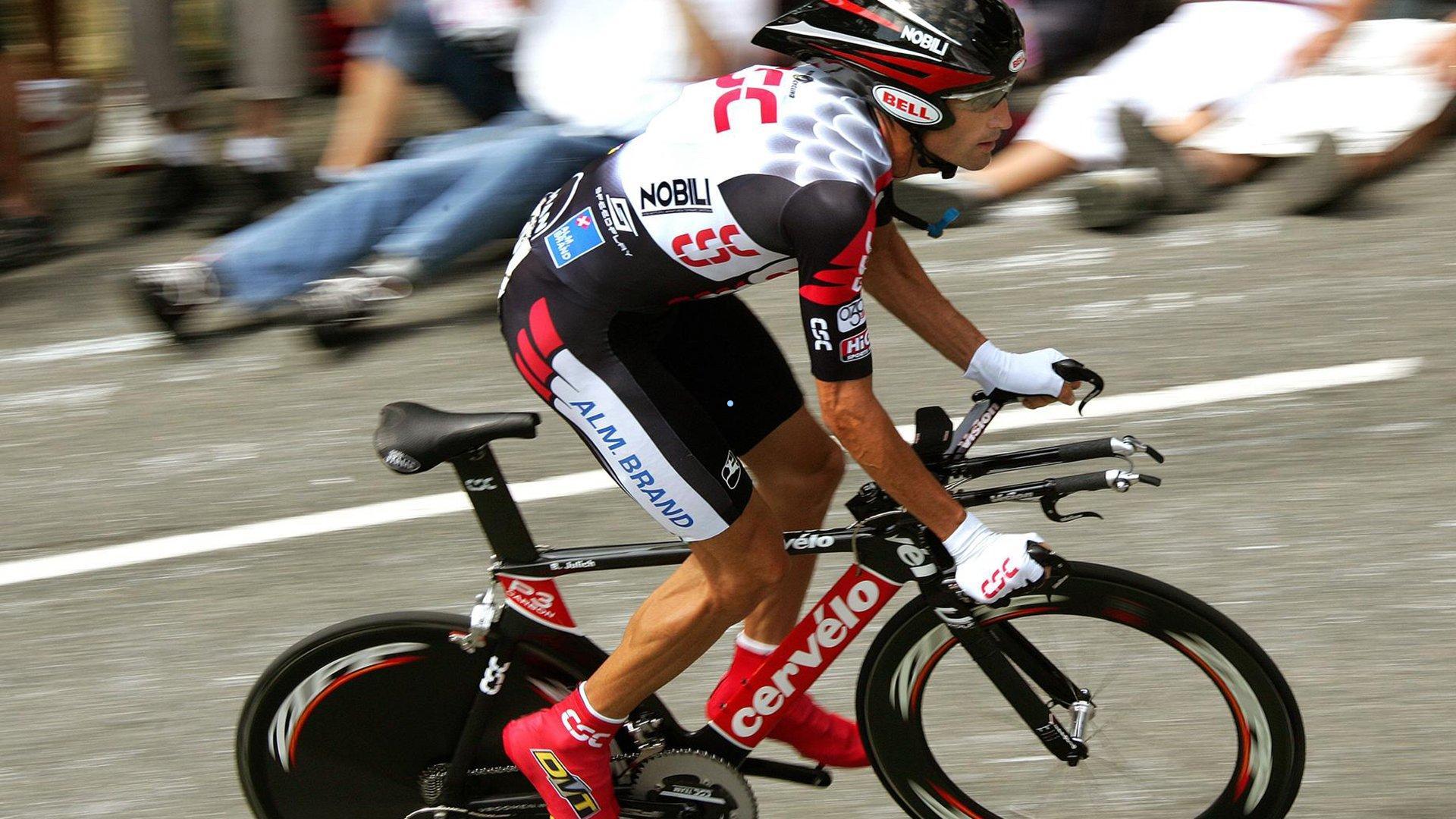 NBA全明星赛制变革引热议 巴克利直言国际对抗恐令美国队溃败